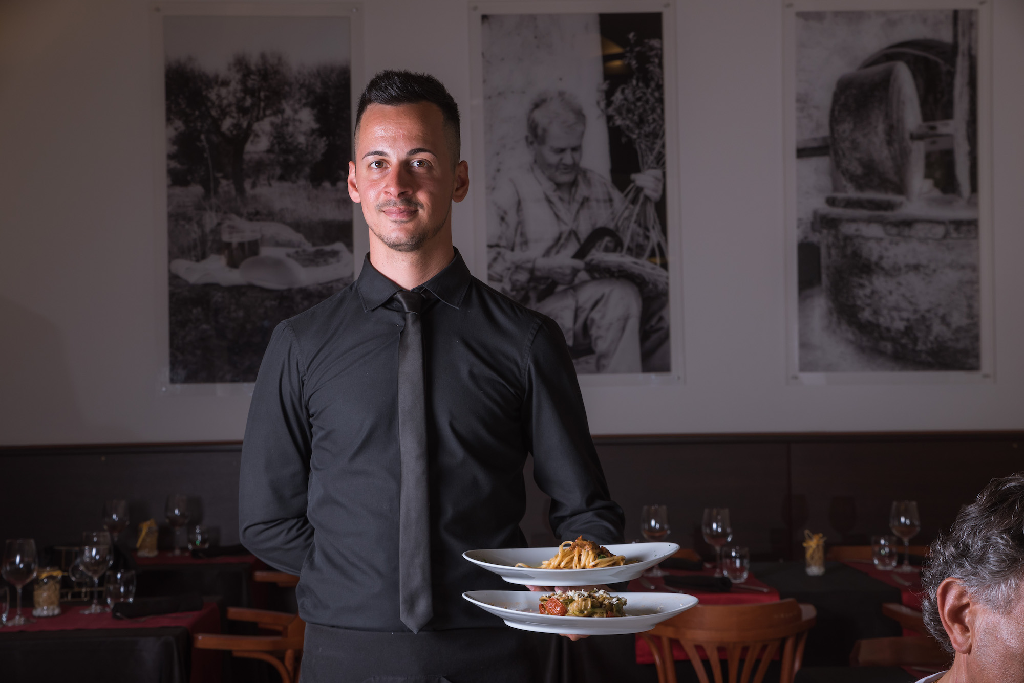 L’accoglienza e il servizio in sala al ristorante Vecchie Storie